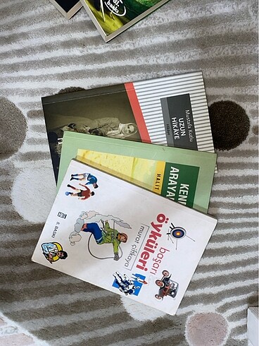 3 kitap 100 TL