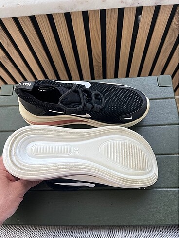 Nike spor ayakkabı - Görsel 3