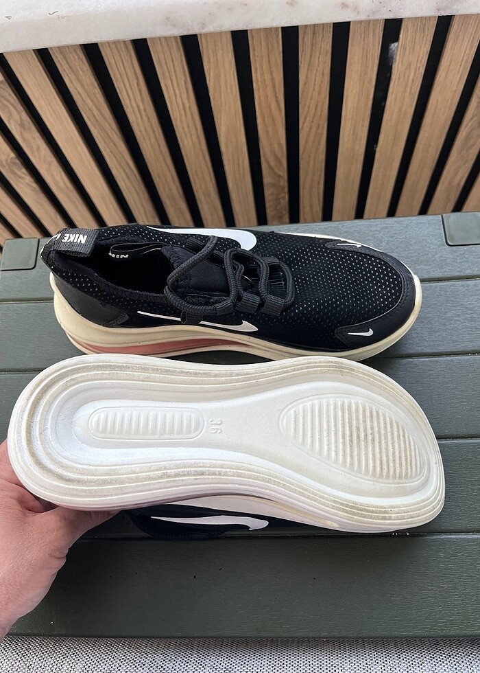 Nike spor ayakkabı - Görsel 3