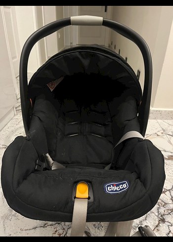 Chicco 9- 18 kg