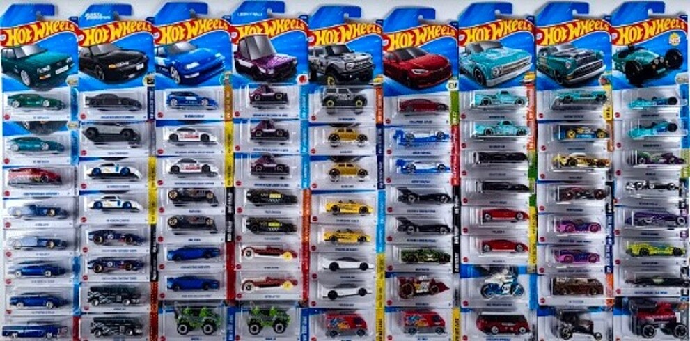 Hot wheels kapalı koli 72li