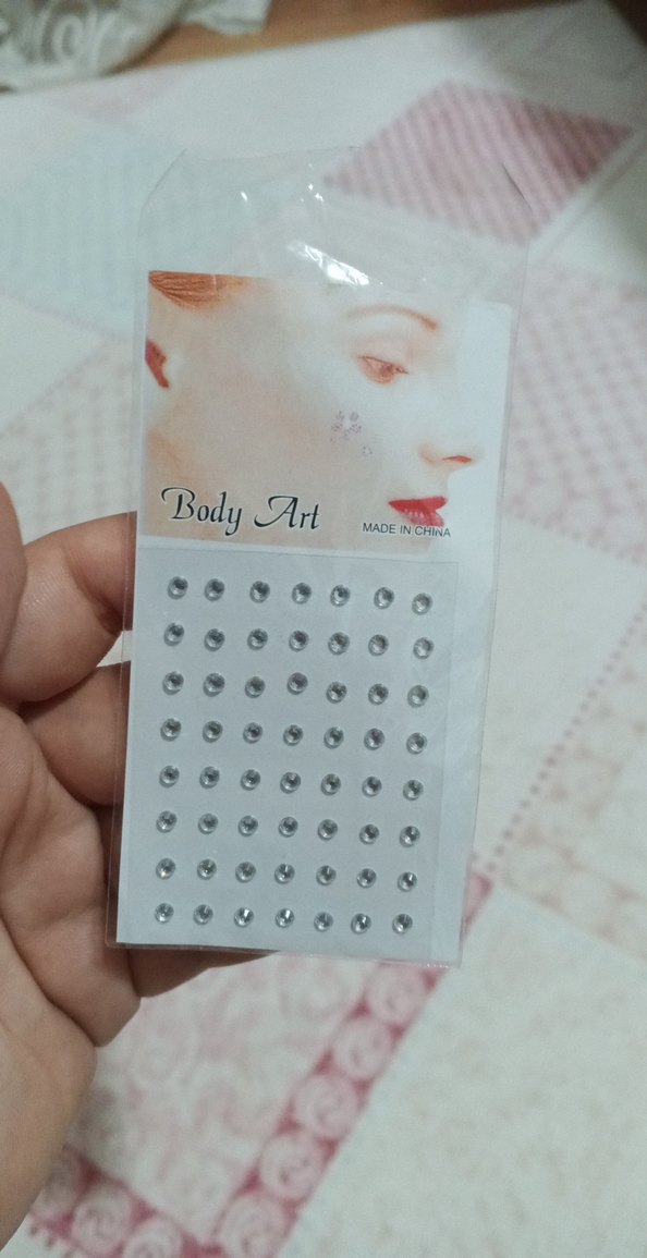 Beyaz Pullu Kadın Yüz Piercing Seti tırnak süsleme - Görsel 2