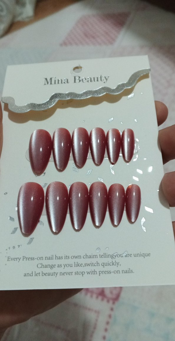 Pastel Kırmızı Tırnak Süsleri - Görsel 3