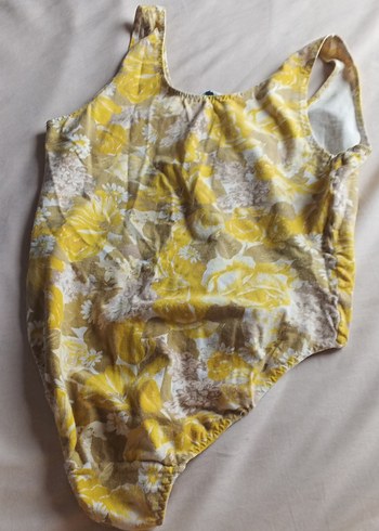 Sarı Batik Desenli Kolsuz mayo - Görsel 6