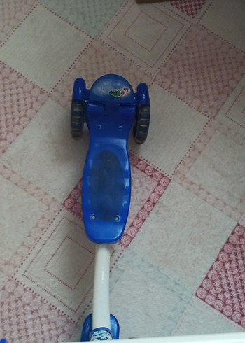 Renkli Mavi Çocuk Scooter'ı - Görsel 2