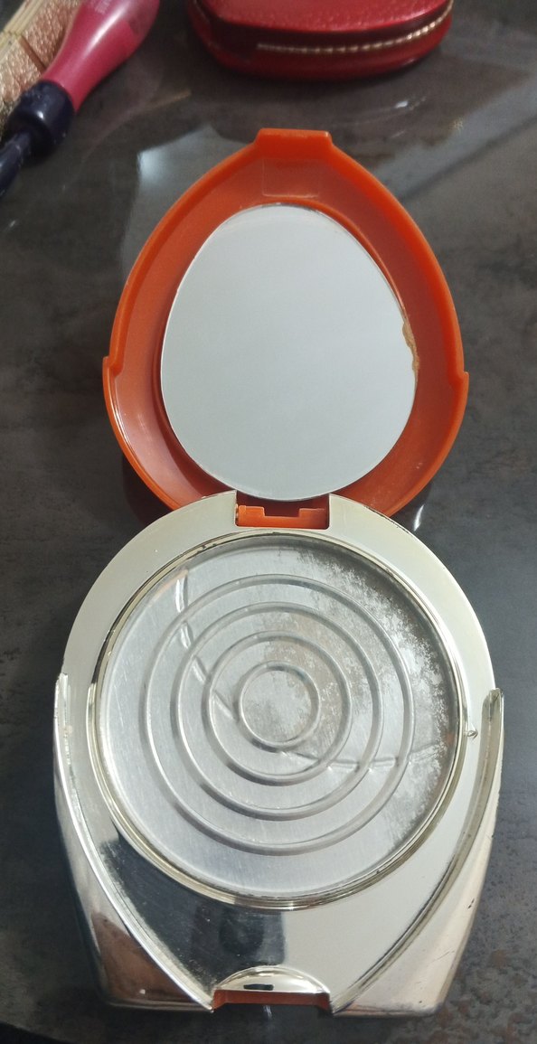 Parlak Turuncu Makyaj aynası - Görsel 2