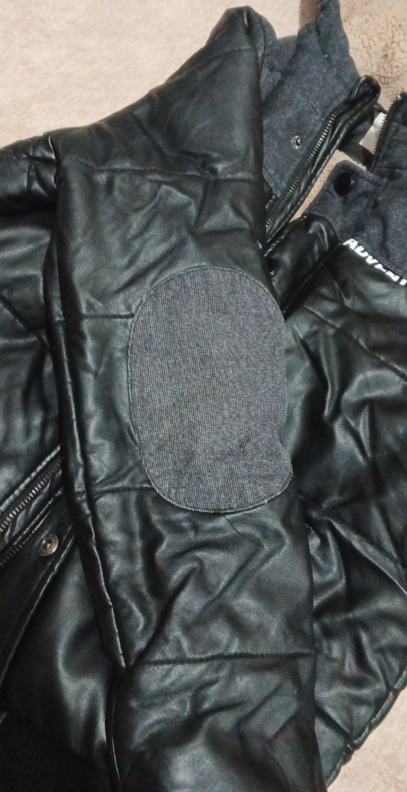 Erkek Çocuk Siyah Deri Fermuarlı Ceket - Görsel 3