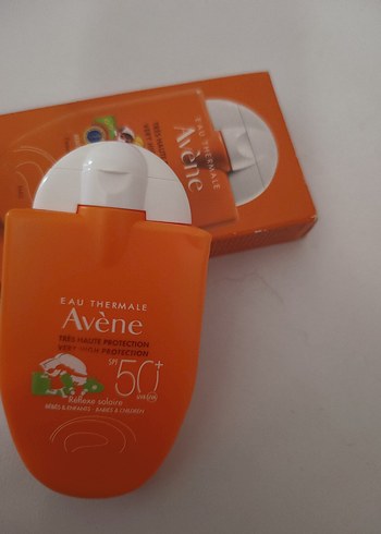 Beden Renk Avene SPF 50+ Çok Yüksek Koruma Güneş Kremi