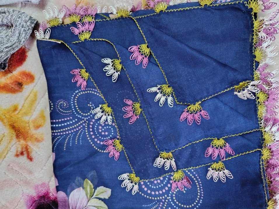 Dantel Detaylı Parlak Kırmızı Bohem Kadın Şal - Görsel 2