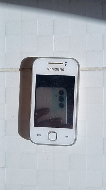 Samsung j joung telefon