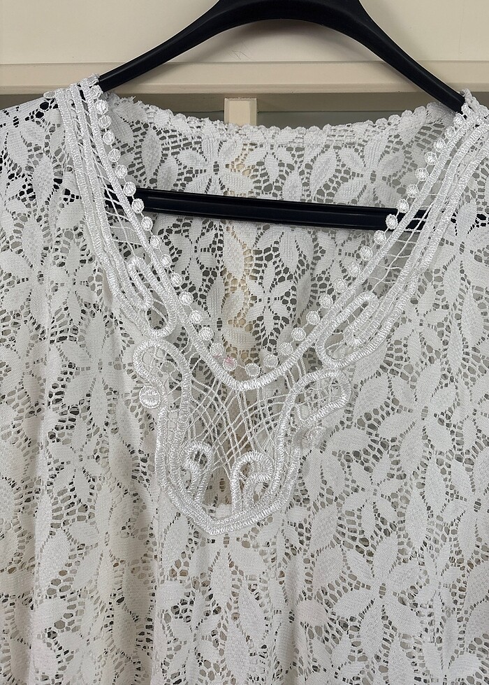 Kırem renk dantel elbise - Görsel 4