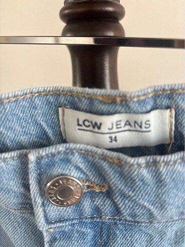 LC Waikiki Yeni jean şort
