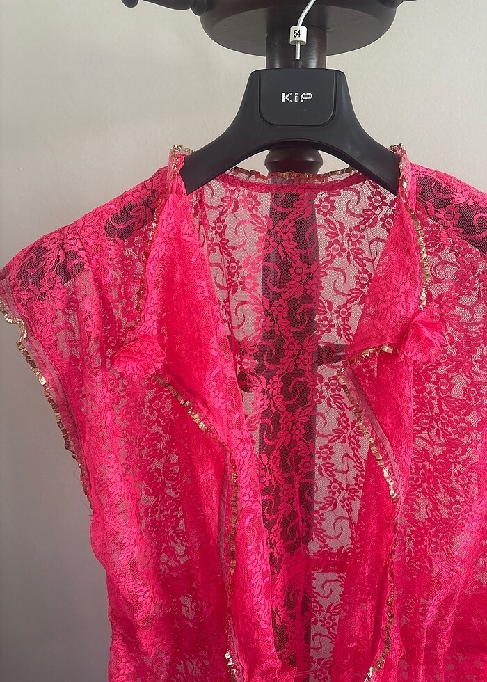 Bronz ten ile giyildiğinde çok şık olur - Görsel 2