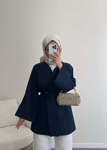 lacivert kuşaklı Kimono