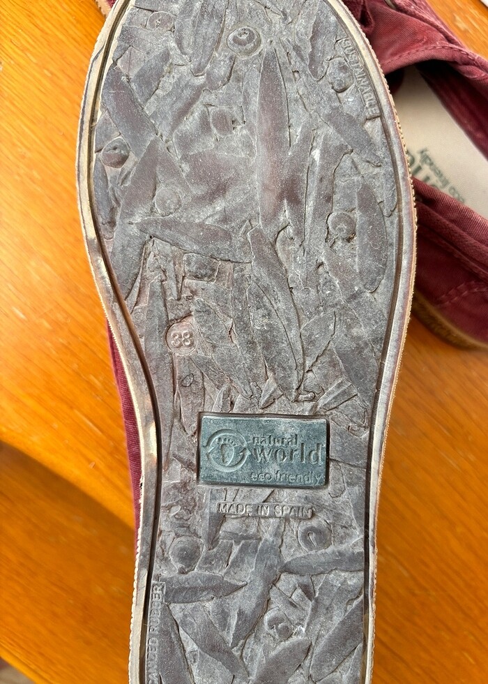 Yumuşak eskitilmiş renkli ayakkabı - Görsel 5