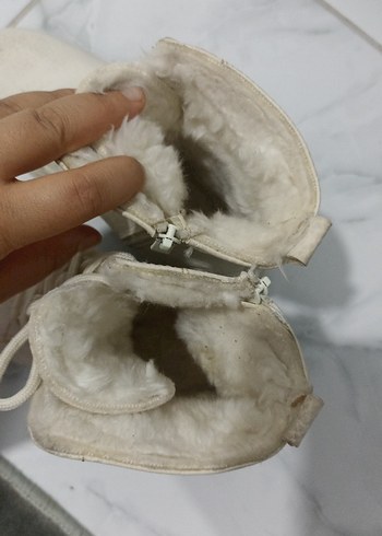 Beyaz Kürklü Deri Kadın Bot - Görsel 5