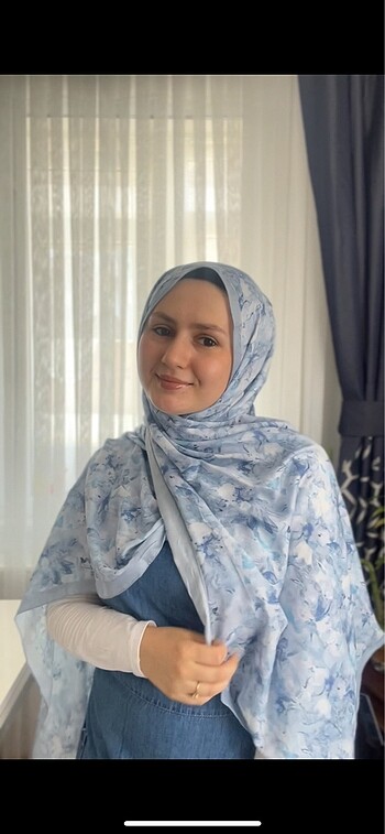 Bebe mavisi kraş şal