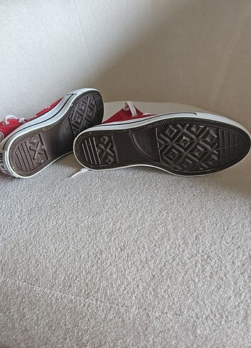 38 Beden kırmızı Renk Converse Chuck Taylor All Star
