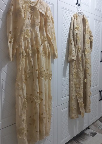 Nakışlı Bej Uzun Kollu kaftan + elbise
