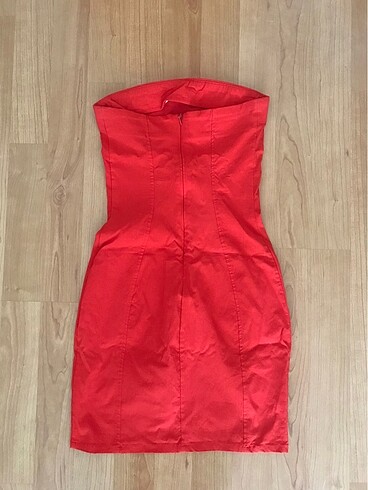 Bershka Bershka kırmızı mini yırtmaçlı elbise