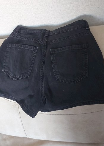 LC Waikiki Düğmeli Siyah Mini Kot Şort