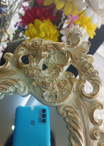 Bej Parlak Çerçeveli Dekoratif Ayna 2li bir büyük bir orta boy - Görsel 6