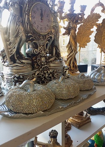 Altın Renkli Payetli Kelebek - Görsel 2