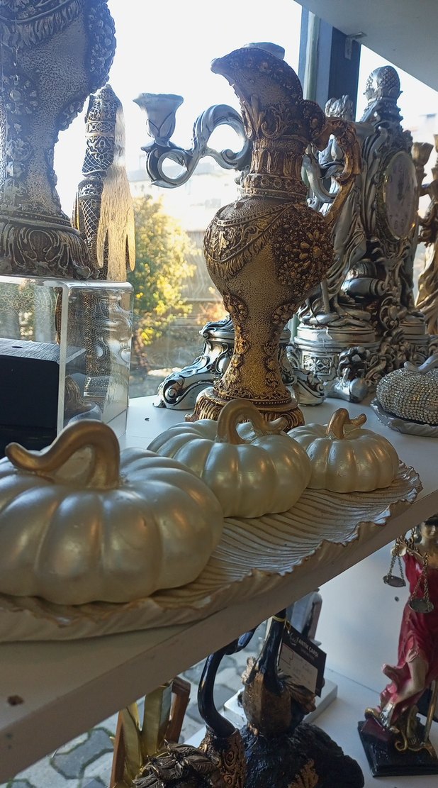 Altın Renkli Payetli Kelebek - Görsel 3