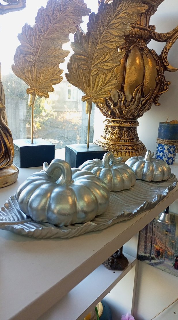 Altın Renkli Payetli Kelebek - Görsel 4