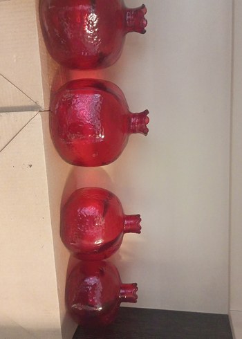 Koyu Kırmızı Nar Figürin Seti - Görsel 2