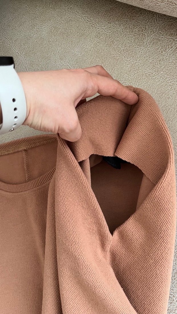 Kadın Bej Süet Kısa Kollu vatkalı bluz - Görsel 2