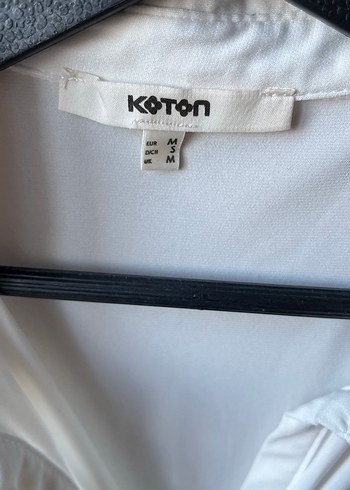 Beyaz Kısa Kollu Düğmeli Gömlek - Görsel 2