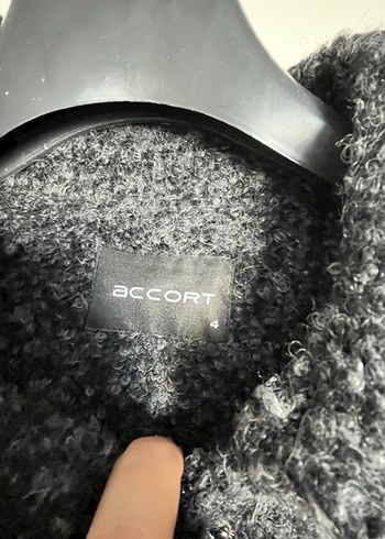 Gri Uzun Yünlü kapşonlu Kadın Kaban - Görsel 4