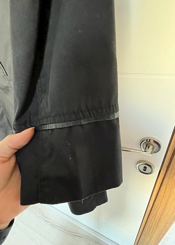 Düğmeli Siyah Deri Detalı Midi Trençkot - Görsel 6