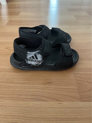 Adidas Sandalet