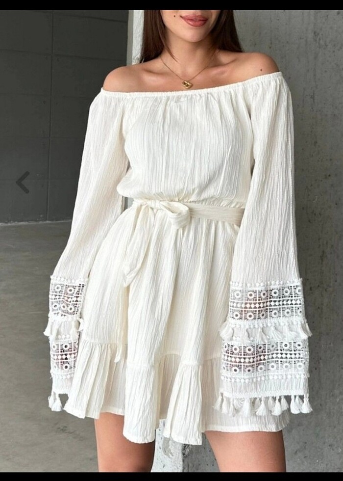 İşleme Detaylı Elbise  - Görsel 3