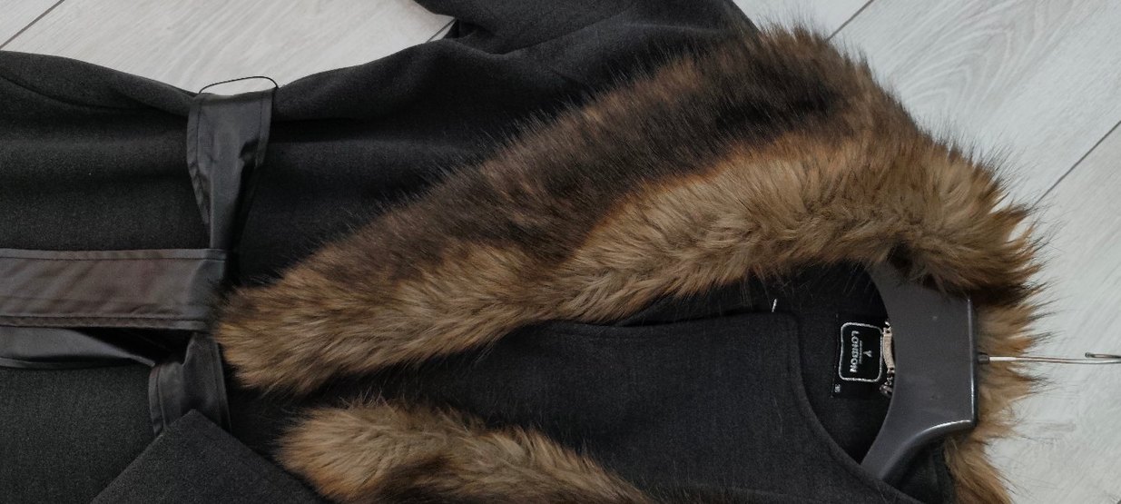 Y Londan Kahverengi Kürklü Yaka Kaban - Görsel 3