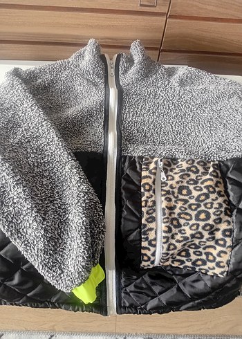 Gri Fermuarlı Kadın  yuksek     yaka mont            k - Görsel 2