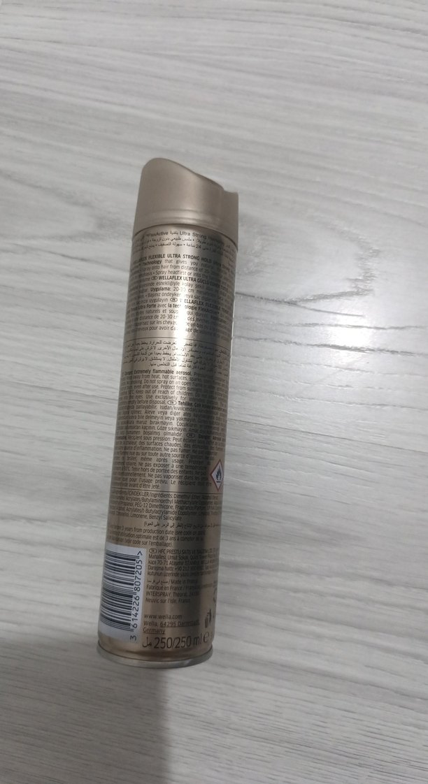 Wella Wellaflex Ultra Güçlü Saç Spreyi - Görsel 2