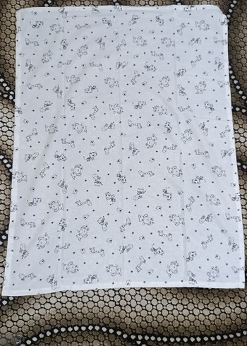 Beyaz Desenli Çocuk Battaniyesi çok amaçlı - Görsel 4