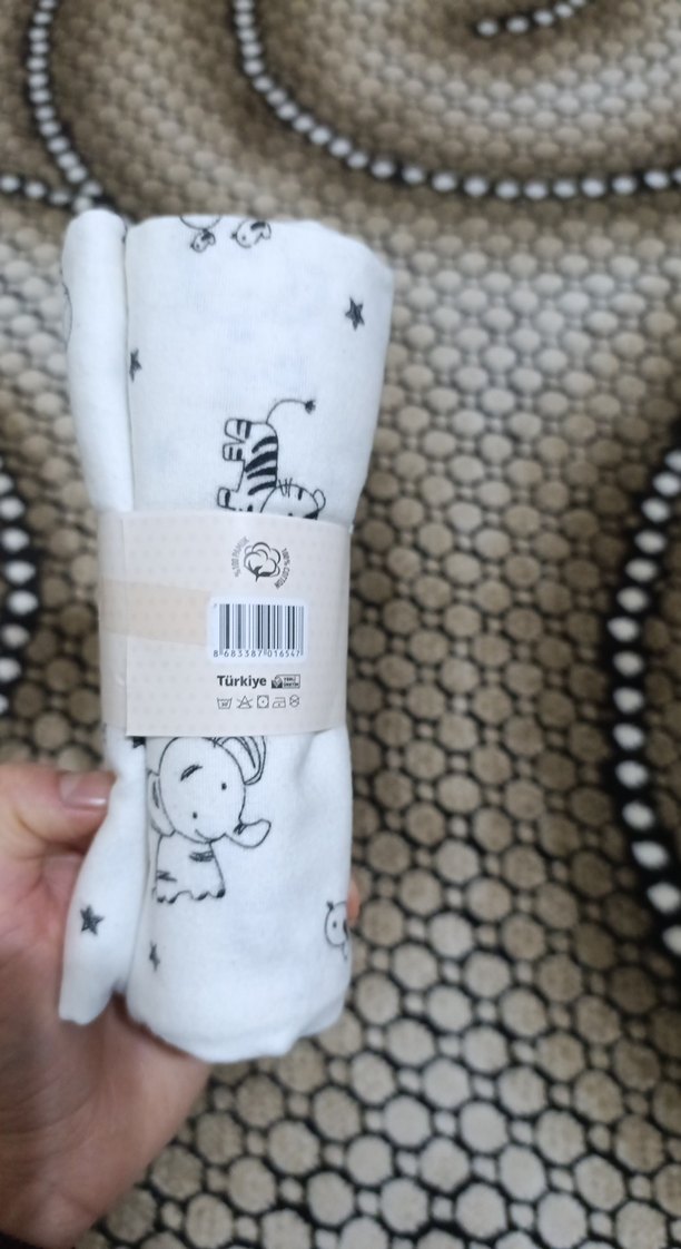 Beyaz Desenli Çocuk Battaniyesi çok amaçlı - Görsel 3