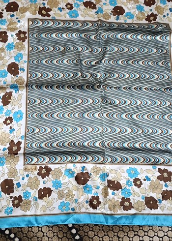 Çiçek Desenli Çok Renkli Fular - Görsel 2