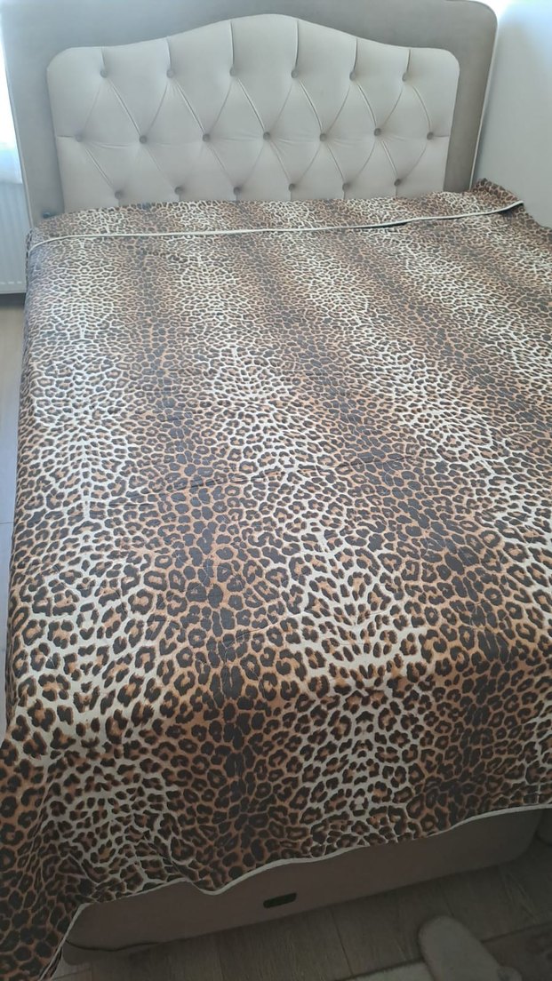Parlak Kahverengi Leopar Desenli Yatak Örtüsü - Görsel 3