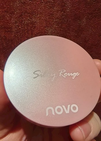 Novo Silky Rouge ombre allık - Görsel 2
