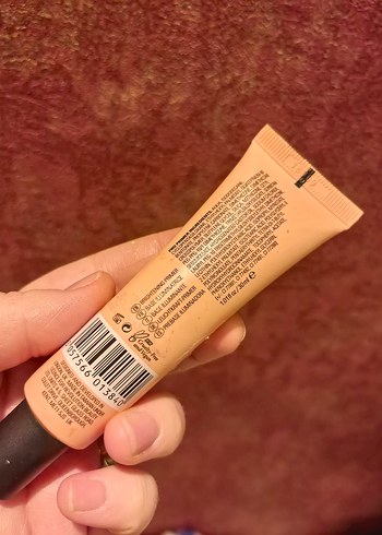 Revolution Pro makyaj bazı - Görsel 3