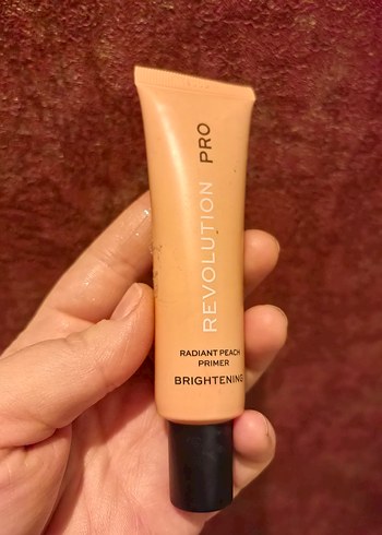 Revolution Pro makyaj bazı - Görsel 2