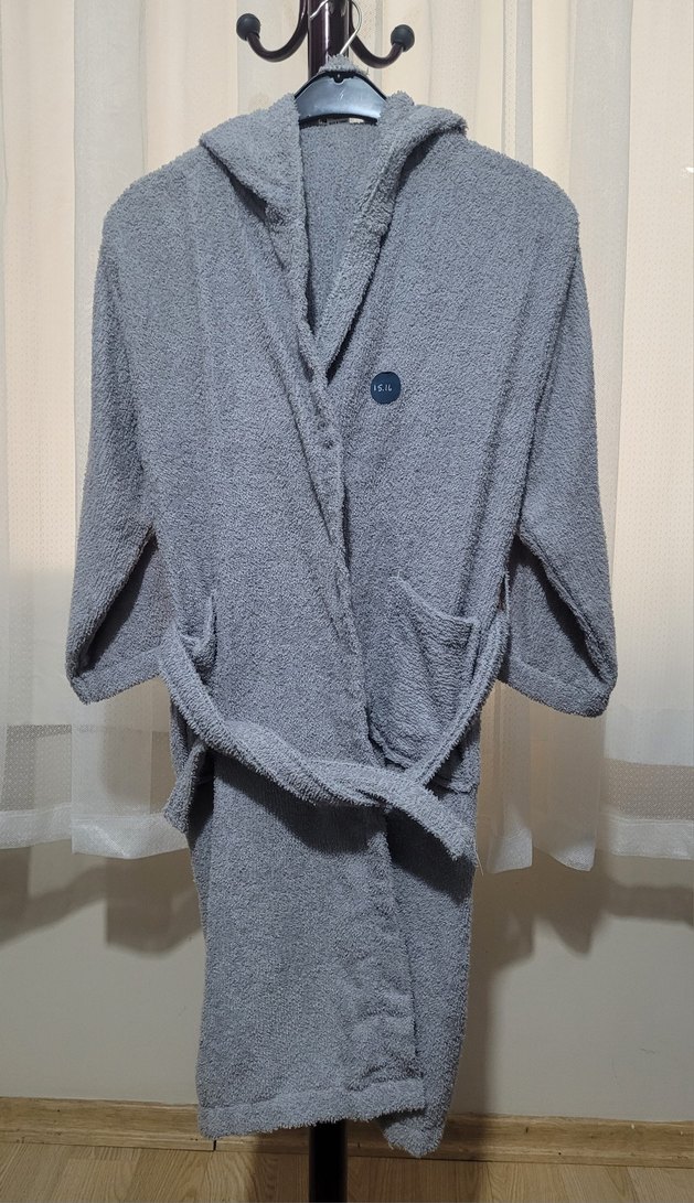 Gri Kapüşonlu Çocuk Bornoz 15/16 yaş - Görsel 2