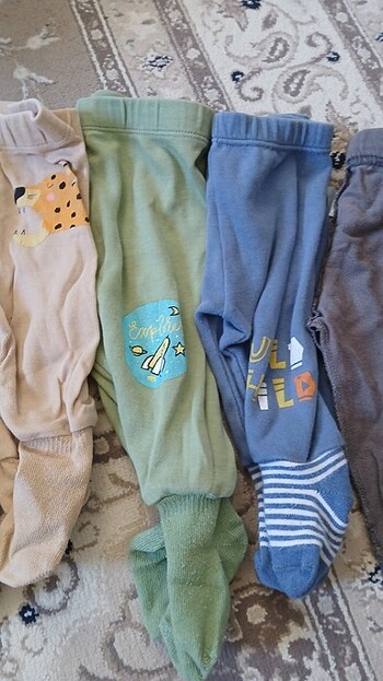 3 Ay Beden Erkek bebekli çoraplı-çorapsız pijama