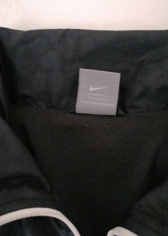 Nike yağmurluk - Görsel 3