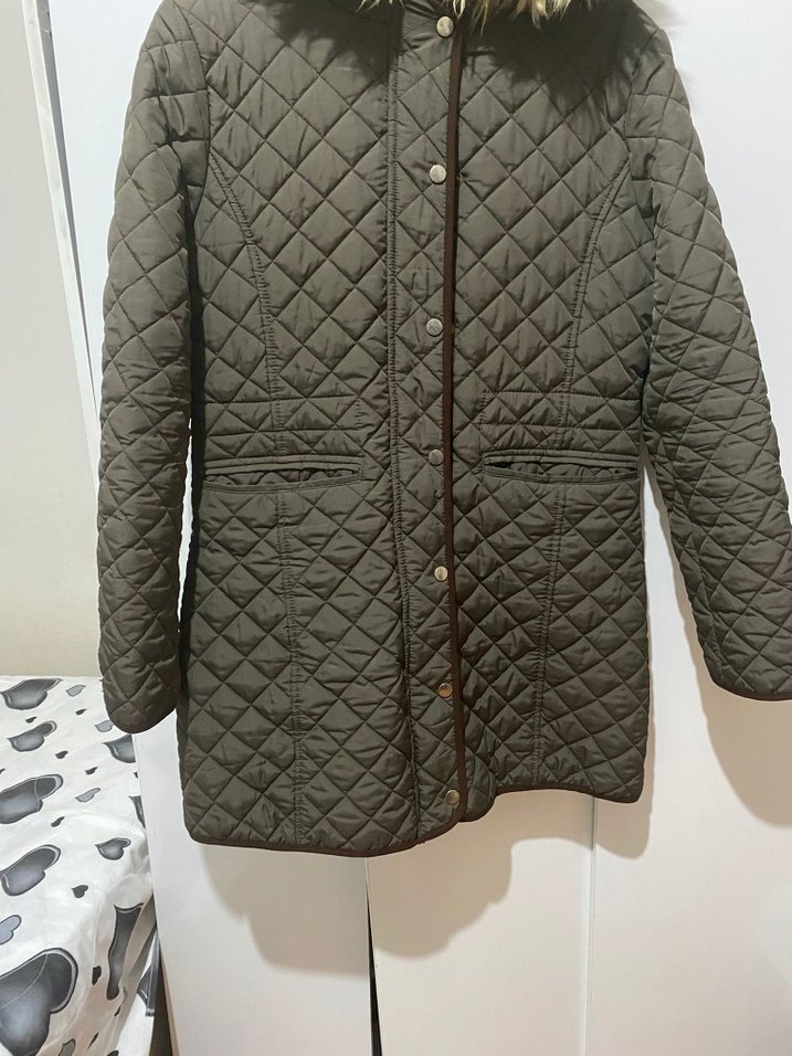 haki Kürklü Kadın Kapitone Ceket - Görsel 2